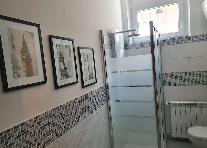 Orchidea بيت للعطل ترييستي